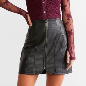 Free People Layla Black Vegan Leather Mini Skirt 2 front zipper